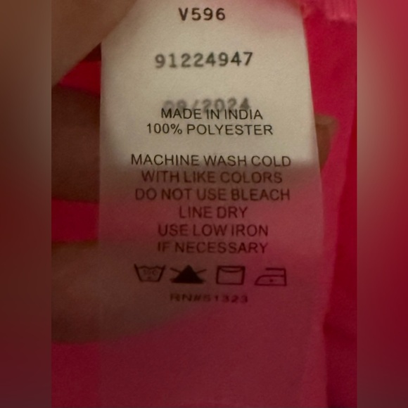 NWT - Vince Camuto Hot Pink Tiered Satin Midi Dress Size XS - Picture 7 of 7